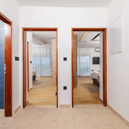 Apartment Mladen Crikvenica Extérieur photo
