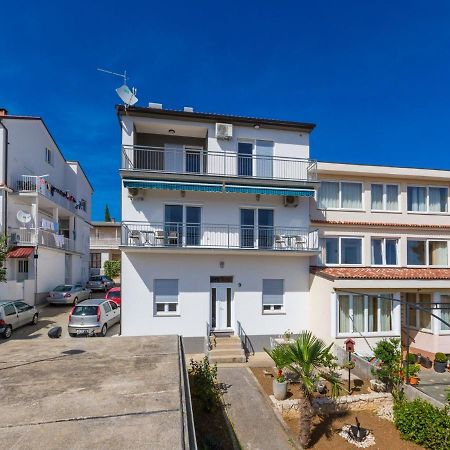 Apartment Mladen Crikvenica Extérieur photo